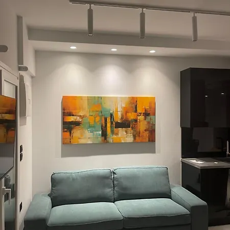 Luxury High-tech Apartment Larissa