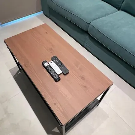 Luxury High-tech Apartament